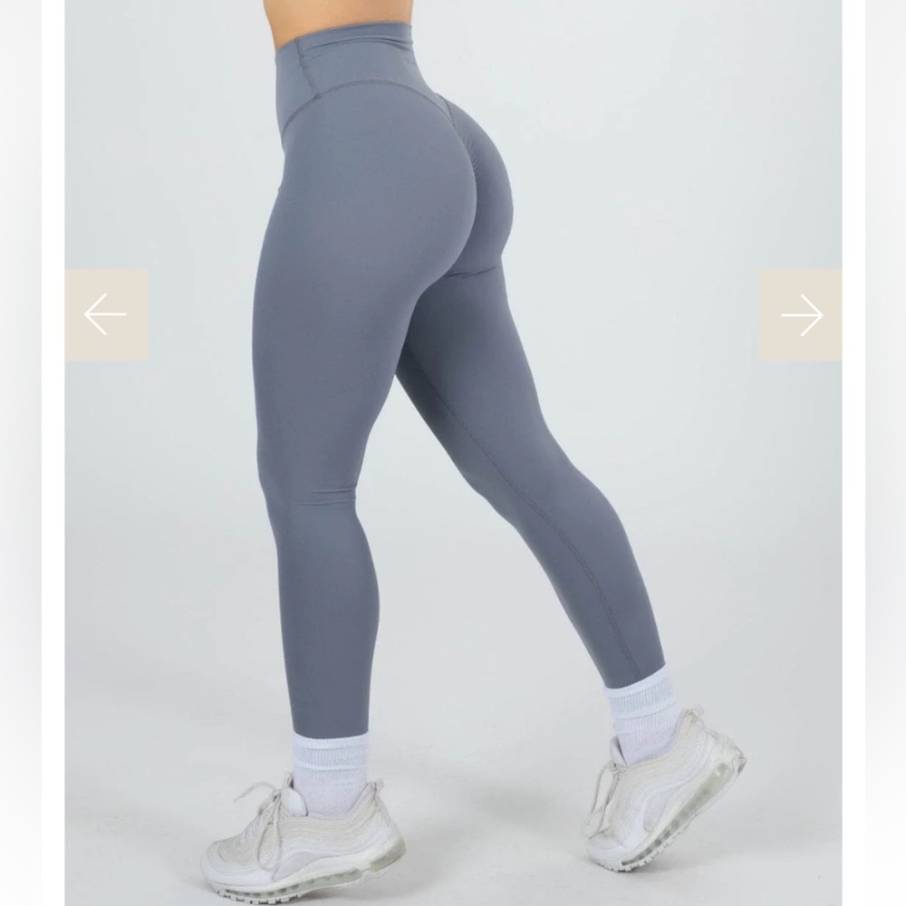 New Paragon Original SculptSeam Plus Leggings, Medium, Stone